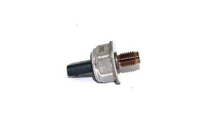 Датчик давления топлива RVI/VOLVO  7423488937/22577715