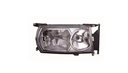 Фара головного света правая  ксенон ручная регулировка SCANIA 