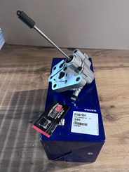 Насос топливный длинный шток Volvo FH FM RVI Magnum DXI Premium