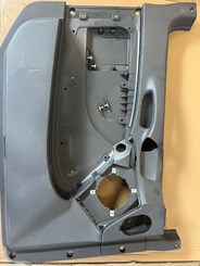 Обшивка двери MB Actros левая 9437209400