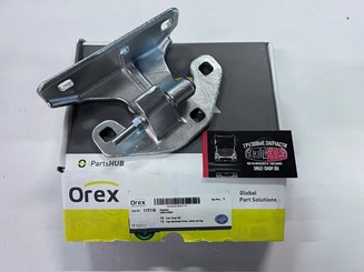 Петля двери MB Actros MP4 верхняя правая 0007201637/172116