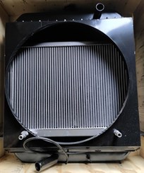 Радиатор охлаждения XCMG двигателя Yuchai с масляным радиатором LW300F 800101763/250900170